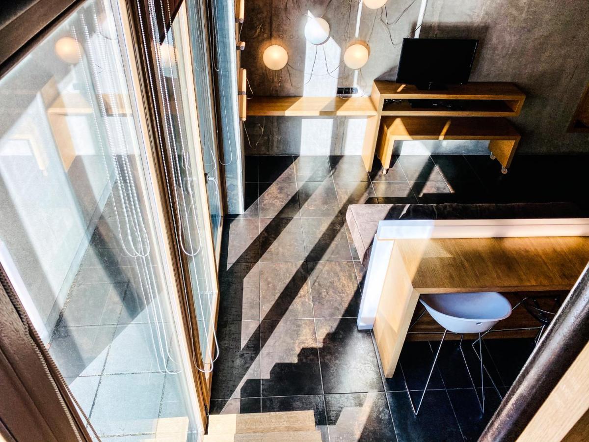 Appartement Zwierzyniecka Lofts With Patio, Cracow Heart Old Town *
